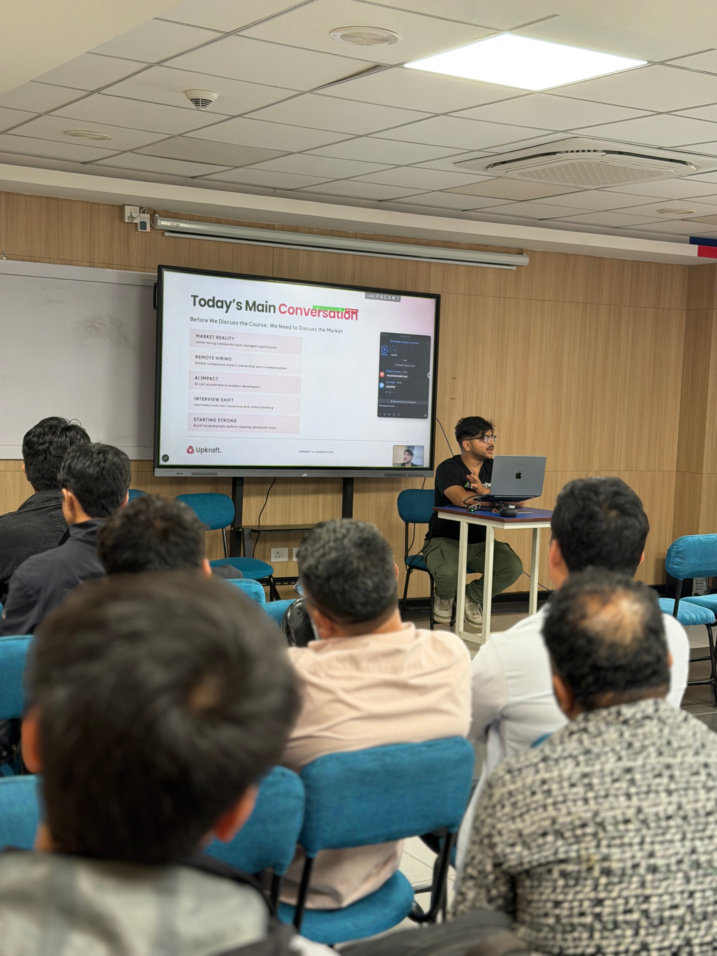 Virtual class session